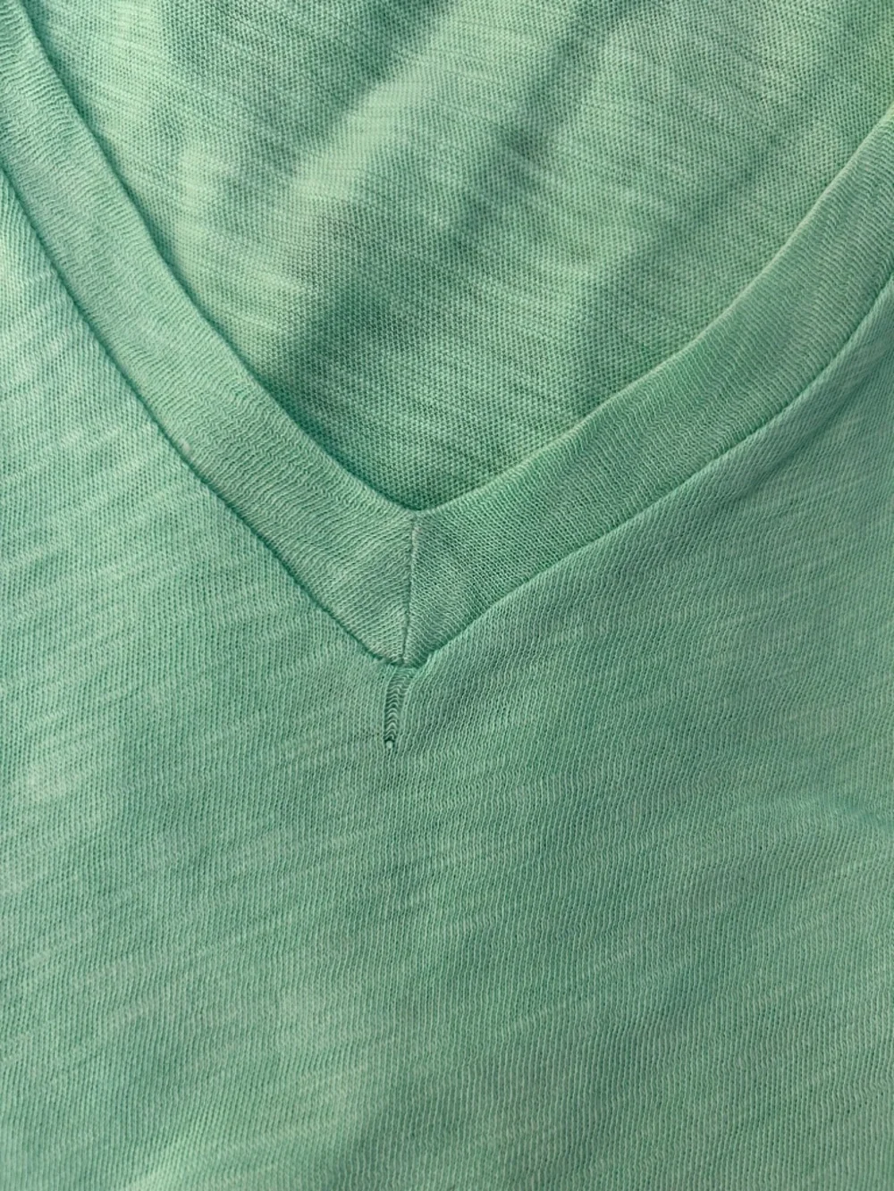 J Crew Vintage V-neck Tee Bundle Size S - 4 Tees (short sleeve) - Picture 6 of 8
